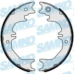 SAMKO Bremsbackensatz, Feststellbremse 81084 für LEXUS
