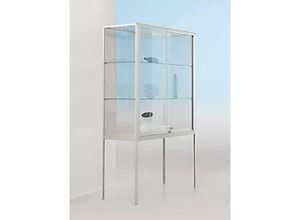 4260222862428 - Standvitrine BST hohe Beine Brandschutzklasse B1 3 Fächer abschließbare Schiebetüren B 480 x T 500 x H 1950 mm Aluminium Glas silber