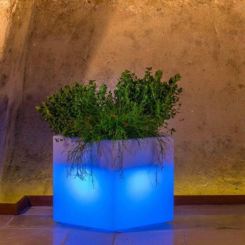 8056450701211 - Tekcnoplast - Harz-Blumentopf Cube mit Led h40 40x40 baluer Lampe