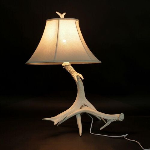 4251334849292 - Licht-erlebnisse - Tischleuchte Resin Stoff Geweih Optik 66 cm Creme Weiß Landhaus Tischlampe - Weiß