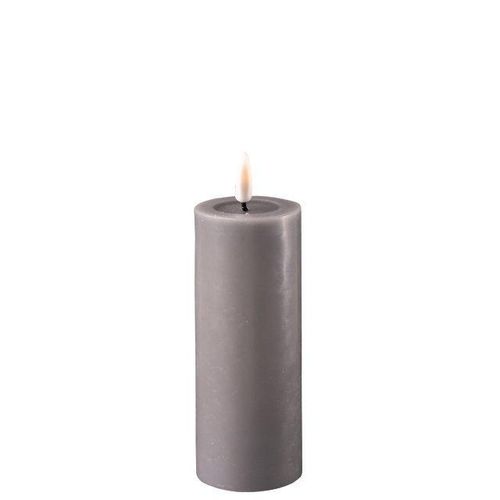 0745114424792 - Deluxe Homeart LED Stumpenkerze Real Flame grau 125 cm Ø 5 cm 0745114424792 - Deluxe Homeart LED Stumpenkerze Real Flame grau 125 cm Ø 5 cm