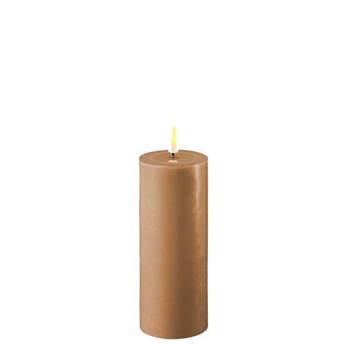 0745110234128 - Deluxe Homeart LED Stumpenkerze Real Flame karamell Ø5 x H125cm karamell