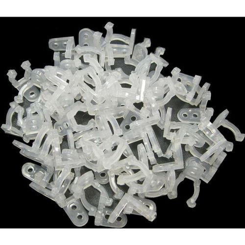 4252006149207 - Trade-shop - 200x Wand Montage Clips im Set Halterung für 10mm Lichterketten Lichtschläuchen für drinnen und draussen geeignet 2 Montagelöcher zur