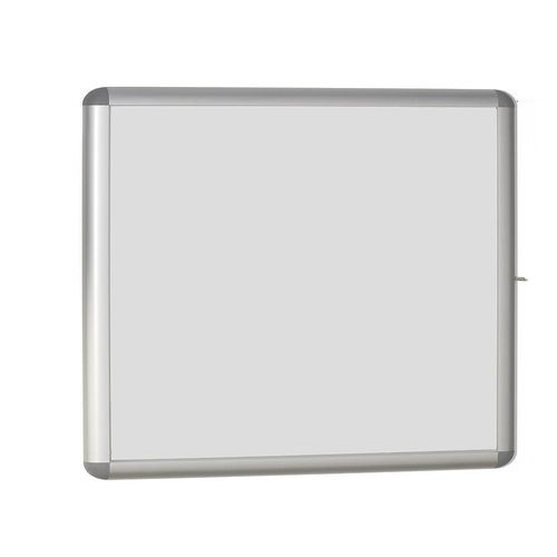 8712752021357 - Schaukasten RONDO Außenhöhe 1000 mm Kapazität 15 x DIN A4 8712752021357 - Schaukasten RONDO Außenhöhe 1000 mm Kapazität 15 x DIN A4