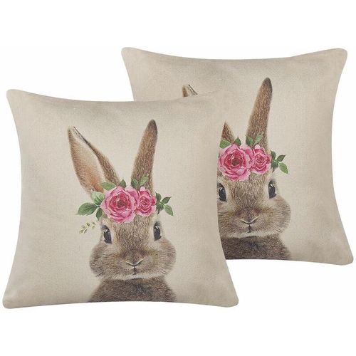 4251682262163 - Beliani - Dekokissen Grau Rosa 45 x 45 cm Baumwolle Polyester 2er Set Hasenmotiv Gemütliche Optik Wohnzimmer Salon Schlafzimmer