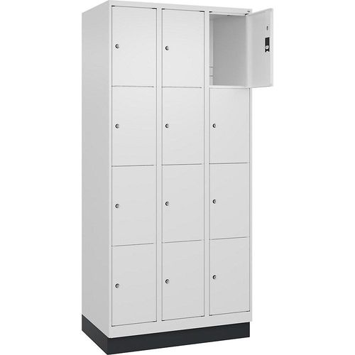4066681694033 - 4er-Schließfachschrank Classic PLUS 3 Abteile verkehrsweiß B 900 mm 12 Fächer mit Bodensockel C+P 4066681694033 - 4er-Schließfachschrank Classic PLUS 3 Abteile verkehrsweiß B 900 mm 12 Fächer mit Bodensockel C+P