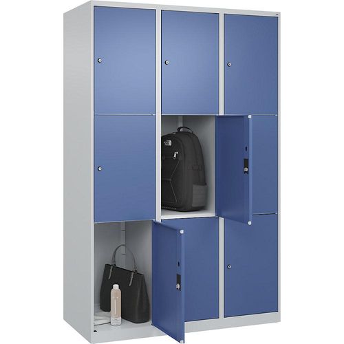4067521352342 - 3er-Schließfachschrank Classic PLUS 3 Abteile lichtgrau fernblau B 1200 mm 9 Fächer mit Bodengleitern C+P 4067521352342 - 3er-Schließfachschrank Classic PLUS 3 Abteile lichtgrau fernblau B 1200 mm 9 Fächer mit Bodengleitern C+P