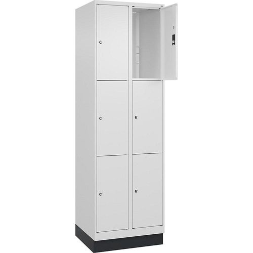 4066681693913 - 3er-Schließfachschrank Classic PLUS 2 Abteile verkehrsweiß B 600 mm 6 Fächer mit Bodensockel C+P 4066681693913 - 3er-Schließfachschrank Classic PLUS 2 Abteile verkehrsweiß B 600 mm 6 Fächer mit Bodensockel C+P