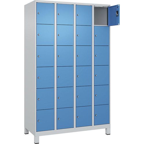 4068192018704 - 6er-Schließfachschrank Evolo PLUS 4 Abteile lichtgrau lichtblau B 1200 mm 24 Fächer mit breiten Füßen Zylinderschloss 4068192018704 - 6er-Schließfachschrank Evolo PLUS 4 Abteile lichtgrau lichtblau B 1200 mm 24 Fächer mit breiten Füßen Zylinderschloss