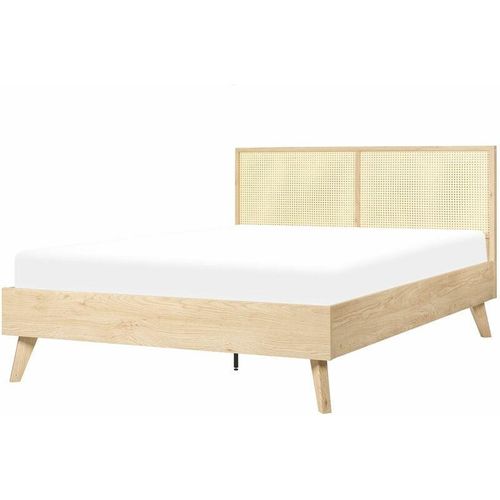 4255664826695 - Beliani - Bett Heller Holzfarbton Pappel-Faserplatte mit Lattenrost 140 x 200 cm Holzbeinen Hohem Kopfteil aus Wiener Geflecht Modern Schlafzimmer