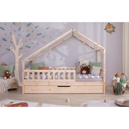 4251105973812 - TiCAA TiCAA Hausbett Bodenbett wandelbar mit asymmetrischem Lou 90 100 120 140x200 cm für Jungen & Mädchen inkl Rolllattenrost Zusatzbett & Rausfallschutz Montessori Bett aus Kiefer Massivholz 4251105973812 - TiCAA TiCAA Hausbett Bodenbett wandelbar mit asymmetrischem Lou 90 100 120 140x200 cm für Jungen & Mädchen inkl Rolllattenrost Zusatzbett & Rausfallschutz Montessori Bett aus Kiefer Massivholz