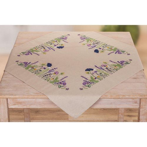 4058896330974 - Stickmitteldecke Lila Gartenpracht