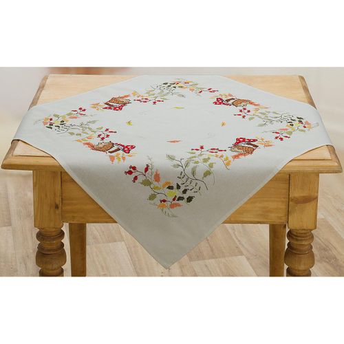 4058896347361 - Stickmitteldecke Igel & Fliegenpilz 4058896347361 - Stickmitteldecke Igel & Fliegenpilz