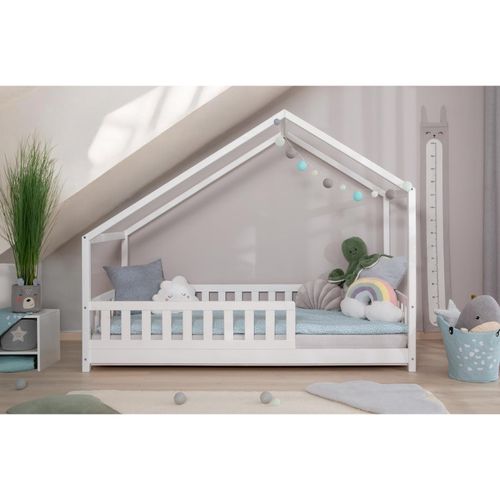 4251105973119 - TiCAA TiCAA Hausbett Bodenbett wandelbar mit asymmetrischem Dach Lou 90 100 120 140x200 cm für Jungen & Mädchen inkl Rolllattenrost & Rausfallschutz Montessori Bett aus Kiefer Massivholz 4251105973119 - TiCAA TiCAA Hausbett Bodenbett wandelbar mit asymmetrischem Dach Lou 90 100 120 140x200 cm für Jungen & Mädchen inkl Rolllattenrost & Rausfallschutz Montessori Bett aus Kiefer Massivholz