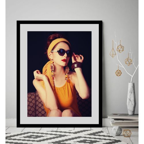 4049009836865 - Bild »Sissy« Frau-Bilder von Frauen-Art-Kunst-Fashion-Mode-Magazincover (1 St) HD Premium Poster-Druck inkl Holzrahmen