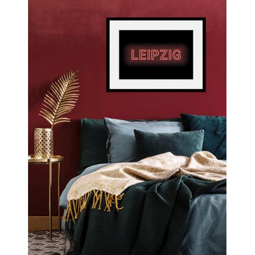 4049009838869 - Bild QUEENCE LEIPZIG LIGHTS Bilder Gr B H 40 cm x 30 cm Wandbild Städte Querformat 1 St rot Bild Kunstdruck Bilder mit Rahmen
