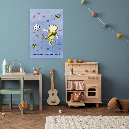 4262513380598 - Leinwandbild LUCKYLINDE Der kleine Tiger mit Fußball - Gemeinsam stark bunt (farbe bild(er) bunt) B60cm H90cm T2cm Canvas Holzrahmen Bilder Exklusive JANOSCH Kindermotive