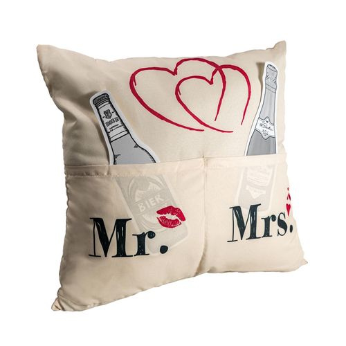 4250237388051 - HERGO Sofahelden Kissen Mr & Mrs 4250237388051 - HERGO Sofahelden Kissen Mr & Mrs