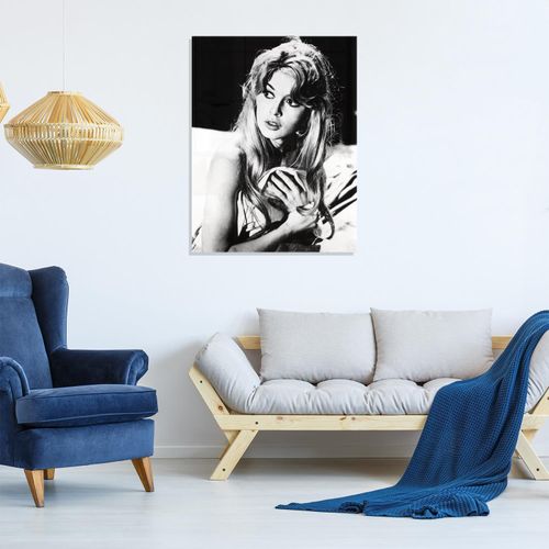 4067437105780 - Acrylglasbild QUEENCE Shh grau Bilder B H T 60cm x 90cm x 04cm Schwarz-Weiß-Frau-Stars Hochformat Acrylglas Brigitte Bardot Fine Art-Print in Galeriequalität B60cm H90cm T04cm