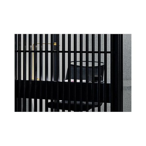 7332835752346 - Gitterverkleidung für Zen Pod Schmalseite HxB 2245 x 1200 mm schwarz kaiserkraft