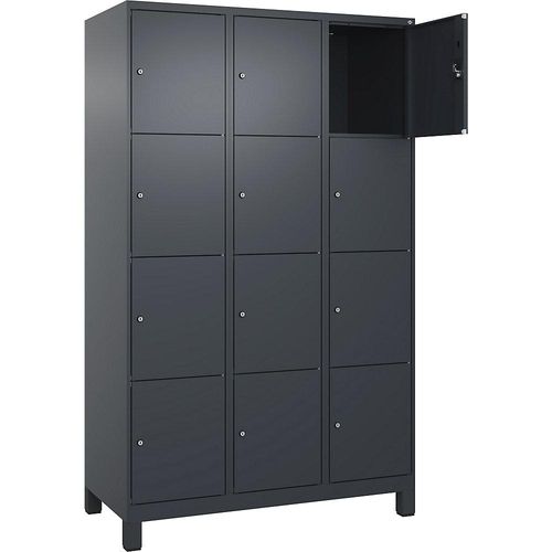 4068192016991 - 4er-Schließfachschrank Evolo PLUS 3 Abteile grau B 1200 mm 12 Fächer mit breiten Füßen Zylinderschloss kaiserkraft 4068192016991 - 4er-Schließfachschrank Evolo PLUS 3 Abteile grau B 1200 mm 12 Fächer mit breiten Füßen Zylinderschloss kaiserkraft