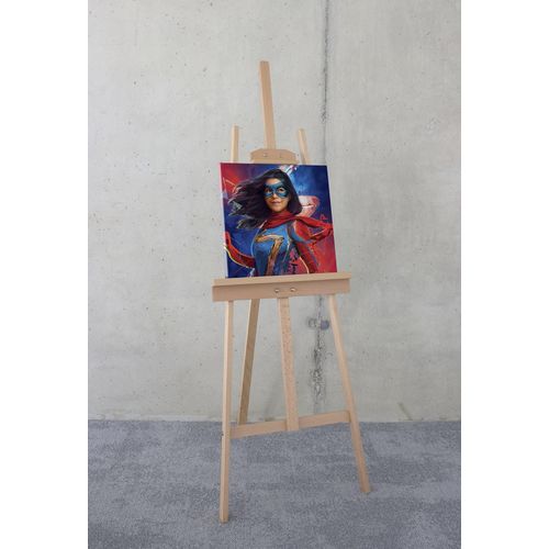 4055065032431 - Leinwandbild KOMAR Miss Marvel - Größe 40 x 40 cm bunt (farbe rahmen braun farbe bild(er) bunt) B40cm H40cm T2cm Papier Holz Bilder Keilrahmenbild mit Echtholzrahmen Kinderzimmer 4055065032431 - Leinwandbild KOMAR Miss Marvel - Größe 40 x 40 cm bunt (farbe rahmen braun farbe bild(er) bunt) B40cm H40cm T2cm Papier Holz Bilder Keilrahmenbild mit Echtholzrahmen Kinderzimmer