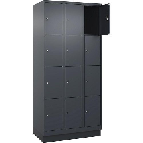 4068192025634 - 4er-Schließfachschrank Evolo PLUS 3 Abteile grau B 900 mm 12 Fächer mit Bodensockel Zylinderschloss kaiserkraft 4068192025634 - 4er-Schließfachschrank Evolo PLUS 3 Abteile grau B 900 mm 12 Fächer mit Bodensockel Zylinderschloss kaiserkraft