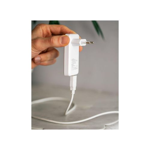 5453003787174 - XtremeMac USB-C Charger 36W + USB-A 18W - White