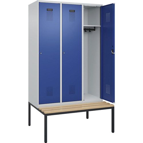 4068192261216 - Kleiderspind Evolo Plus 3 Abteile 400 mm Abteilbreite mit untergebauter Sitzbank B 1200 x T 815 x H 2120 mm Zylinder lichtgrau enzianblau 4068192261216 - Kleiderspind Evolo Plus 3 Abteile 400 mm Abteilbreite mit untergebauter Sitzbank B 1200 x T 815 x H 2120 mm Zylinder lichtgrau enzianblau