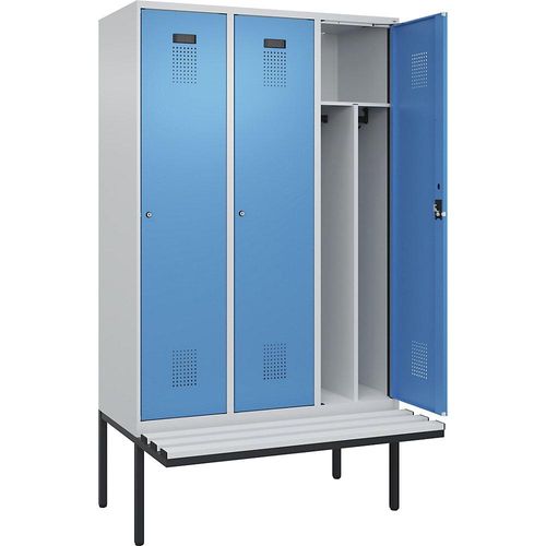 4068192389705 - Schwarz-Weiß-Spind Evolo PLUS Sitzbank schmal 3 Abteile Trennwand verkürzt lichtgrau lichtblau B 1200 mm Zylinderschloss mit auskragender Sitzbank Kunststoff kaiserkraft 4068192389705 - Schwarz-Weiß-Spind Evolo PLUS Sitzbank schmal 3 Abteile Trennwand verkürzt lichtgrau lichtblau B 1200 mm Zylinderschloss mit auskragender Sitzbank Kunststoff kaiserkraft