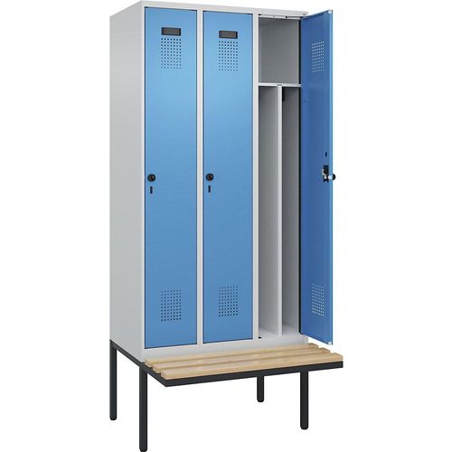 4068192157380 - Schwarz-Weiß-Spind Evolo PLUS Sitzbank schmal 3 Abteile Trennwand verkürzt lichtgrau lichtblau B 900 mm Sicherheits-Drehriegel mit auskragender Sitzbank Buche kaiserkraft 4068192157380 - Schwarz-Weiß-Spind Evolo PLUS Sitzbank schmal 3 Abteile Trennwand verkürzt lichtgrau lichtblau B 900 mm Sicherheits-Drehriegel mit auskragender Sitzbank Buche kaiserkraft