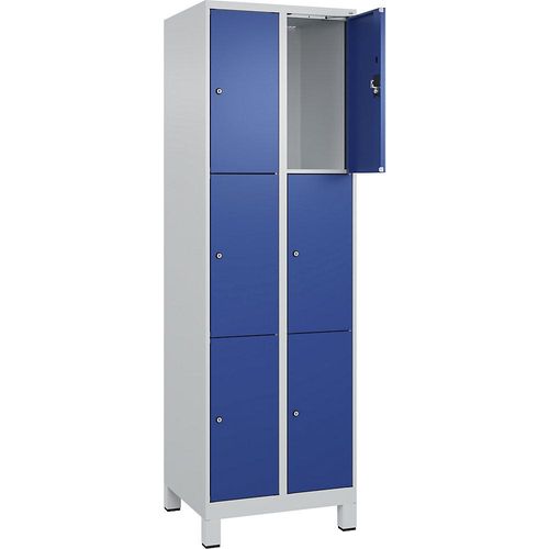 4068192012665 - 3er-Schließfachschrank Evolo PLUS 2 Abteile lichtgrau   enzianblau B 600 mm 6 Fächer mit breiten Füßen Zylinderschloss kaiserkraft