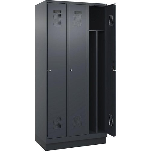 4067521993781 - Schwarz-Weiß-Spind Evolo PLUS schmal 3 Abteile Trennwand verkürzt grau B 900 mm mit Bodensockel Zylinderschloss kaiserkraft