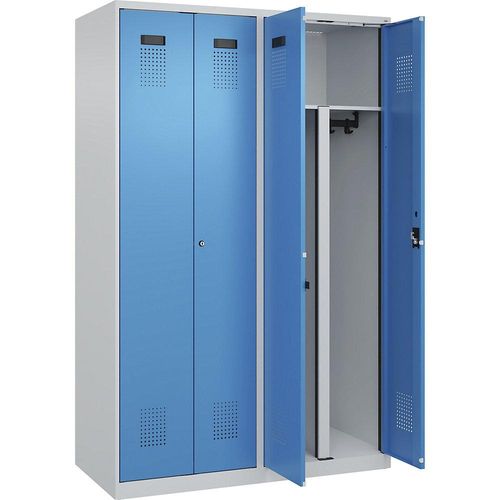 4067521975190 - Schwarz-Weiß-Spind Evolo PLUS 2 Abteile Trennwand verkürzt lichtgrau lichtblau B 1200 mm mit Bodengleitern Zylinderschloss kaiserkraft 4067521975190 - Schwarz-Weiß-Spind Evolo PLUS 2 Abteile Trennwand verkürzt lichtgrau lichtblau B 1200 mm mit Bodengleitern Zylinderschloss kaiserkraft