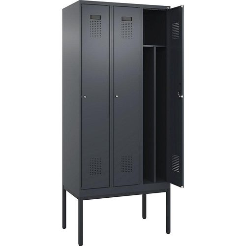 4068192286554 - Schwarz-Weiß-Spind Evolo PLUS schmal 3 Abteile Trennwand verkürzt grau B 900 mm mit schmalen Füßen Zylinderschloss kaiserkraft