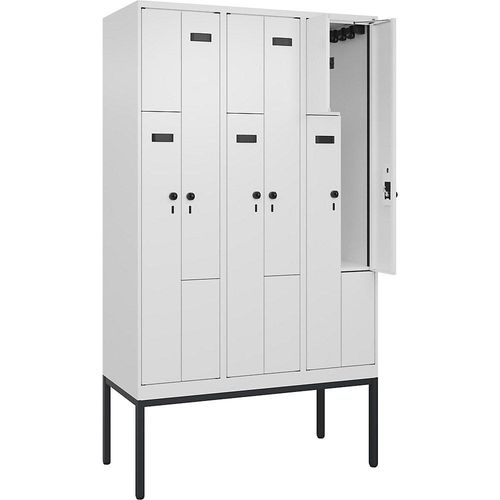 4068192936176 - Z-Spind Evolo PLUS 3 Abteile weiß B 1200 mm 6 Fächer mit schmalen Füßen Sicherheits-Drehriegel kaiserkraft 4068192936176 - Z-Spind Evolo PLUS 3 Abteile weiß B 1200 mm 6 Fächer mit schmalen Füßen Sicherheits-Drehriegel kaiserkraft