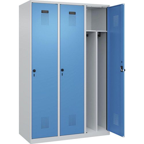 4067521932926 - Schwarz-Weiß-Spind Evolo PLUS schmal 3 Abteile Trennwand verkürzt lichtgrau   lichtblau B 1200 mm mit Bodengleitern Sicherheits-Drehriegel kaiserkraft