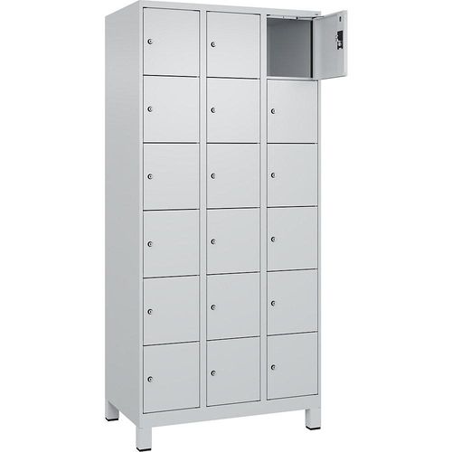 4068192016243 - 6er-Schließfachschrank Evolo PLUS 3 Abteile lichtgrau B 900 mm 18 Fächer mit breiten Füßen Zylinderschloss kaiserkraft