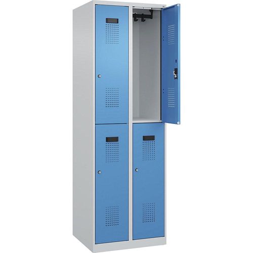 4067521975855 - Doppelstock-Spind Evolo PLUS 2 Abteile lichtgrau   lichtblau B 600 mm mit Bodengleitern Zylinderschloss C+P