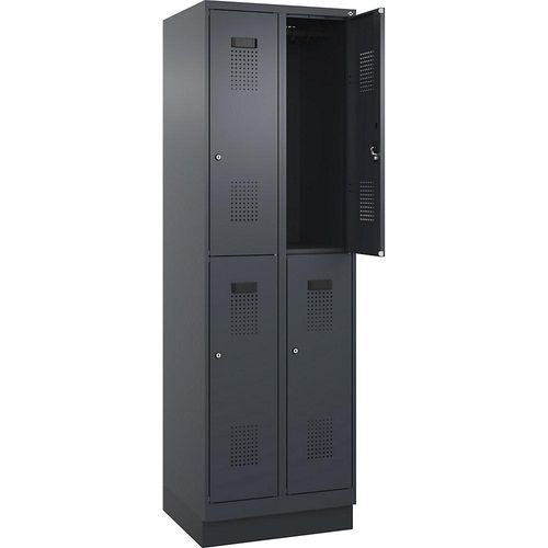 4067521997116 - Doppelstock-Spind Evolo PLUS 2 Abteile grau B 600 mm mit Bodensockel Zylinderschloss C+P 4067521997116 - Doppelstock-Spind Evolo PLUS 2 Abteile grau B 600 mm mit Bodensockel Zylinderschloss C+P