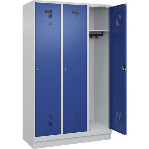 4067521974438 - Spind Evolo PLUS 3 Abteile lichtgrau   enzianblau B 1200 mm mit Bodensockel Zylinderschloss