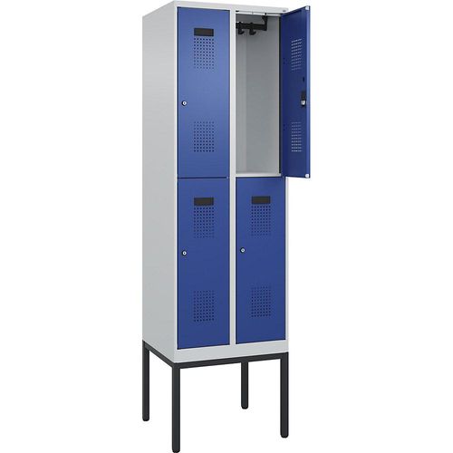 4068192261506 - Doppelstock-Spind Evolo PLUS 2 Abteile lichtgrau   enzianblau B 600 mm mit schmalen Füßen Zylinderschloss C+P