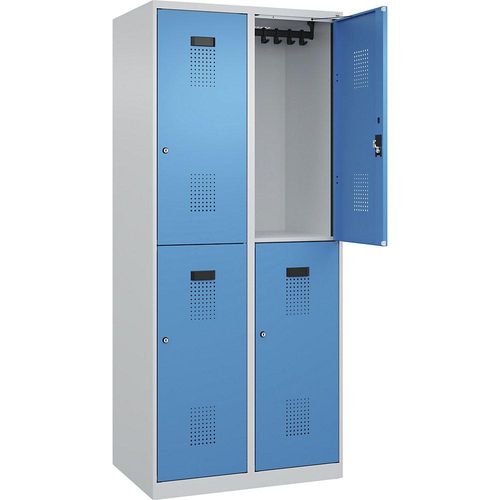 4067521975862 - Doppelstock-Spind Evolo PLUS 2 Abteile lichtgrau lichtblau B 800 mm mit Bodengleitern Zylinderschloss C+P 4067521975862 - Doppelstock-Spind Evolo PLUS 2 Abteile lichtgrau lichtblau B 800 mm mit Bodengleitern Zylinderschloss C+P