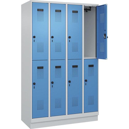 4067521933893 - Doppelstock-Spind Evolo PLUS 4 Abteile lichtgrau   lichtblau B 1200 mm mit Bodensockel Drehriegel