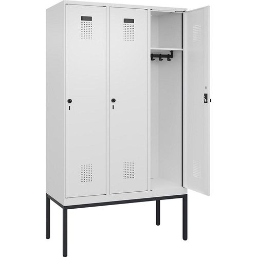 4068192218128 - Spind Evolo PLUS 3 Abteile verkehrsweiß B 1200 mm mit schmalen Füßen Drehriegel