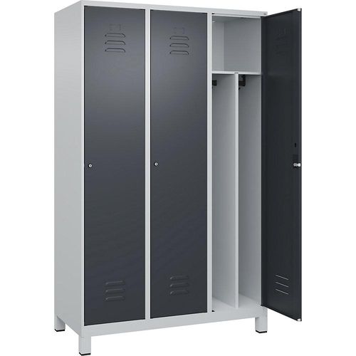 4066681689602 - Schwarz-Weiß-Spind Classic PLUS schmal 3 Abteile Trennwand verkürzt lichtgrau   grau B 1200 mm mit Füßen Zylinderschloss Trennwand mittig C+P