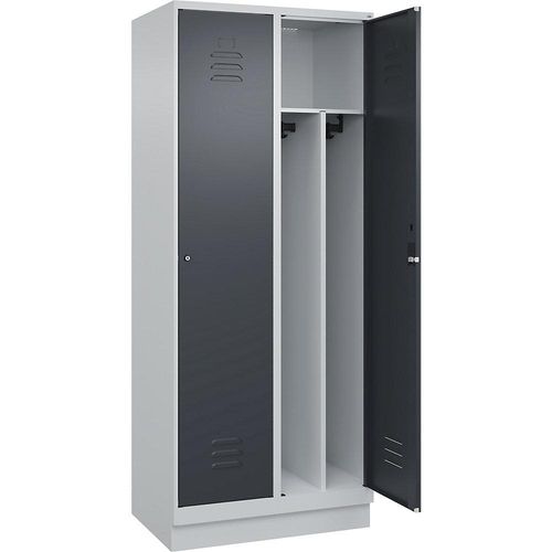 4066681654525 - Schwarz-Weiß-Spind Classic PLUS schmal 2 Abteile Trennwand verkürzt lichtgrau   grau B 800 mm mit Bodensockel Zylinderschloss Trennwand mittig C+P