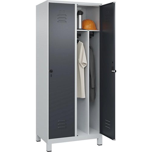 4066681689244 - Schwarz-Weiß-Spind Classic PLUS schmal 2 Abteile Trennwand verkürzt lichtgrau   grau B 800 mm mit Füßen Drehriegel Trennwand mittig C+P