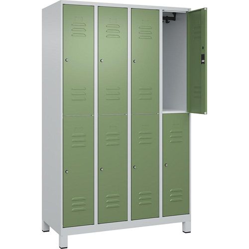 4066681623750 - Doppelstock-Spind Classic PLUS 4 Abteile lichtgrau   resedagrün HxB 1950 x 1200 mm mit Füßen Zylinderschloss C+P