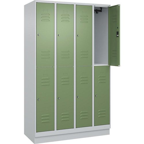 4066681668669 - Doppelstock-Spind Classic PLUS 4 Abteile lichtgrau   resedagrün HxB 1950 x 1200 mm mit Bodensockel Zylinderschloss C+P